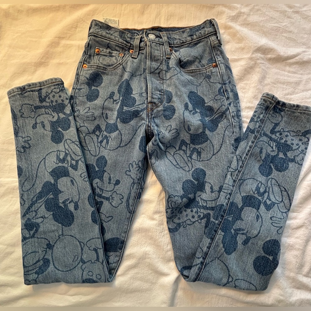 LEVI’S & MICKEY MOUSE! Blue Denim Black Label Jeans W24 L32